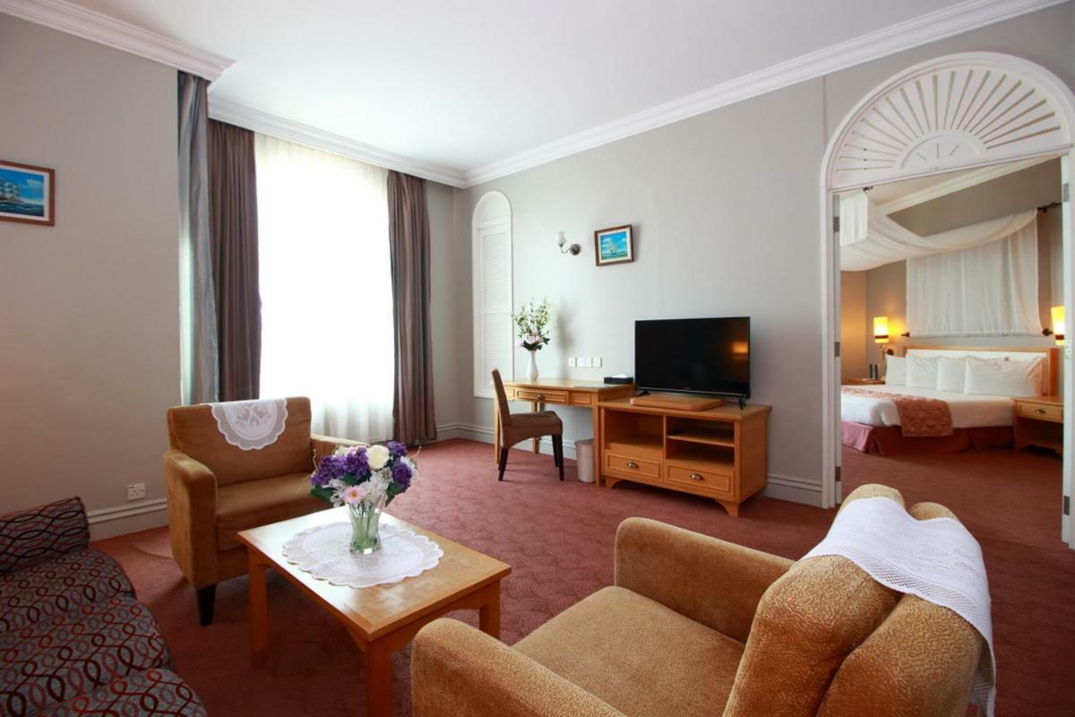 Hotel Grand 3*